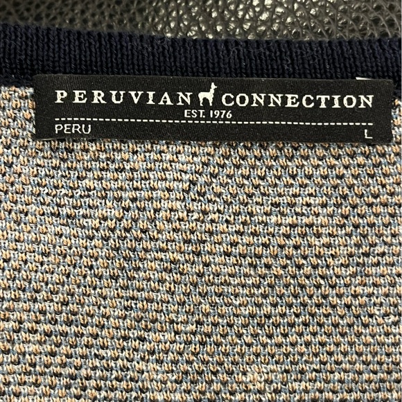 Peruvian Connection Blue and Cream Long Sleeve Top - Picture 7 of 9